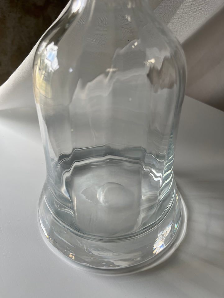 Karaffel med rille effekt og smuk glas prop