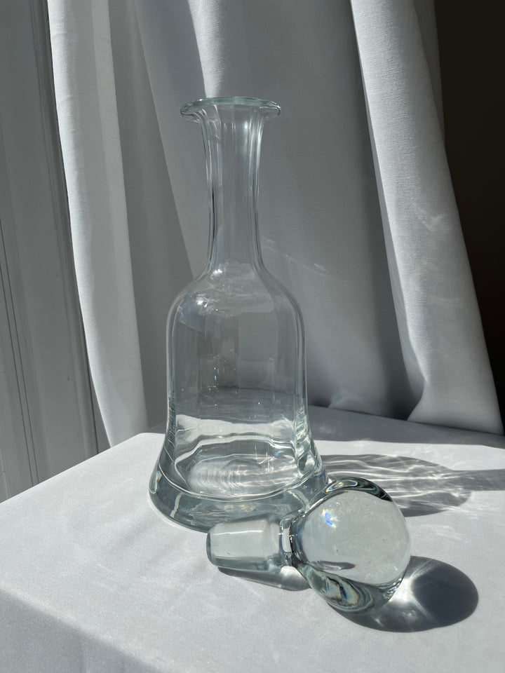 Karaffel med rille effekt og smuk glas prop
