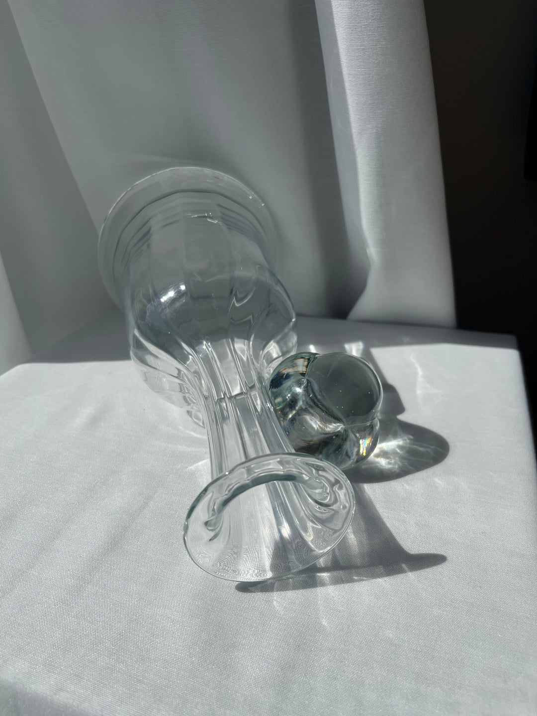 Karaffel med rille effekt og smuk glas prop