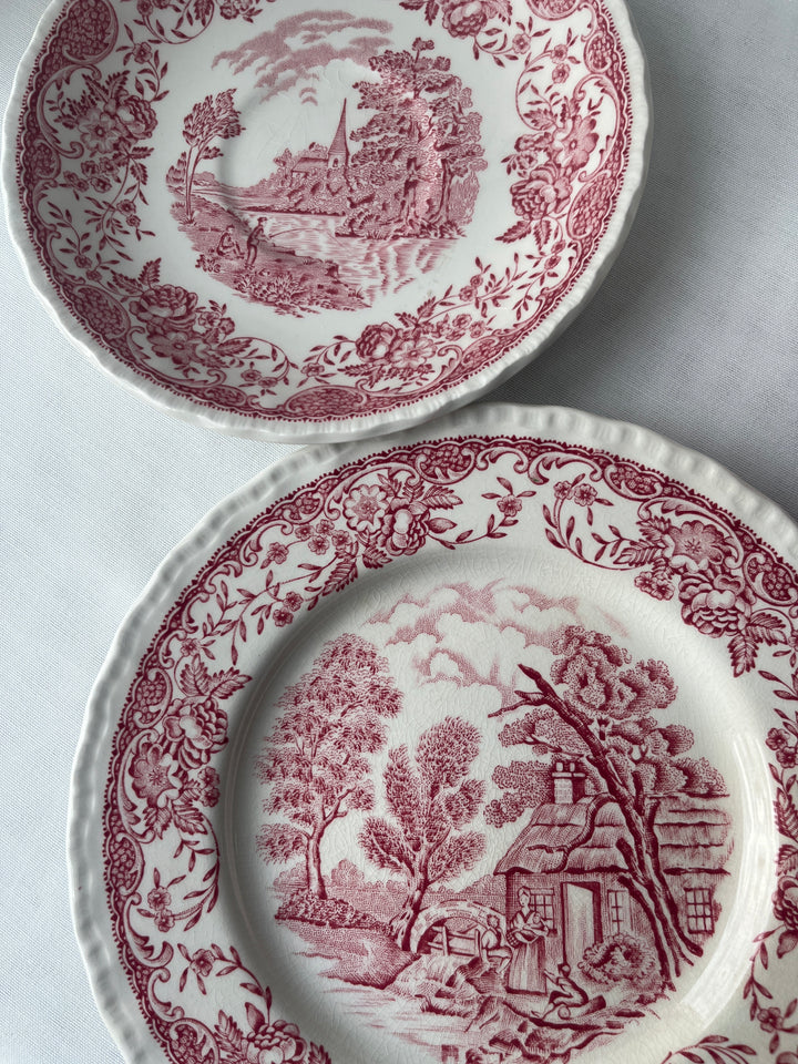 Staffordshire Old English  ‘Royal Tudor Ware’ England
