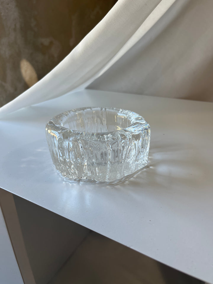SOSMassiv Glasschale mit Struktur in der Oberfläche