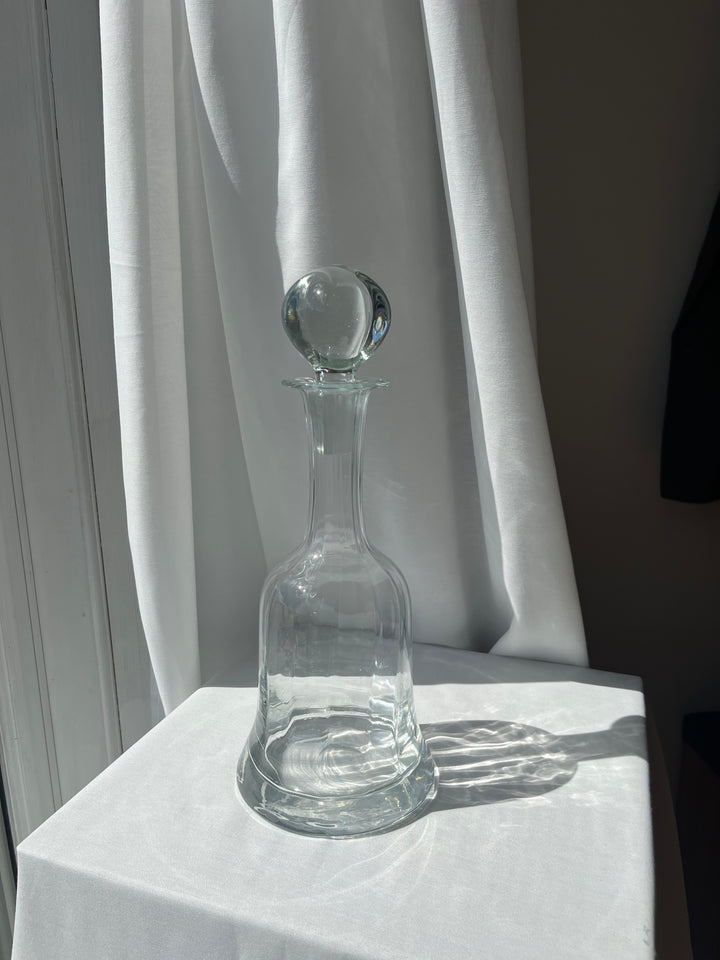 Karaffel med rille effekt og smuk glas prop