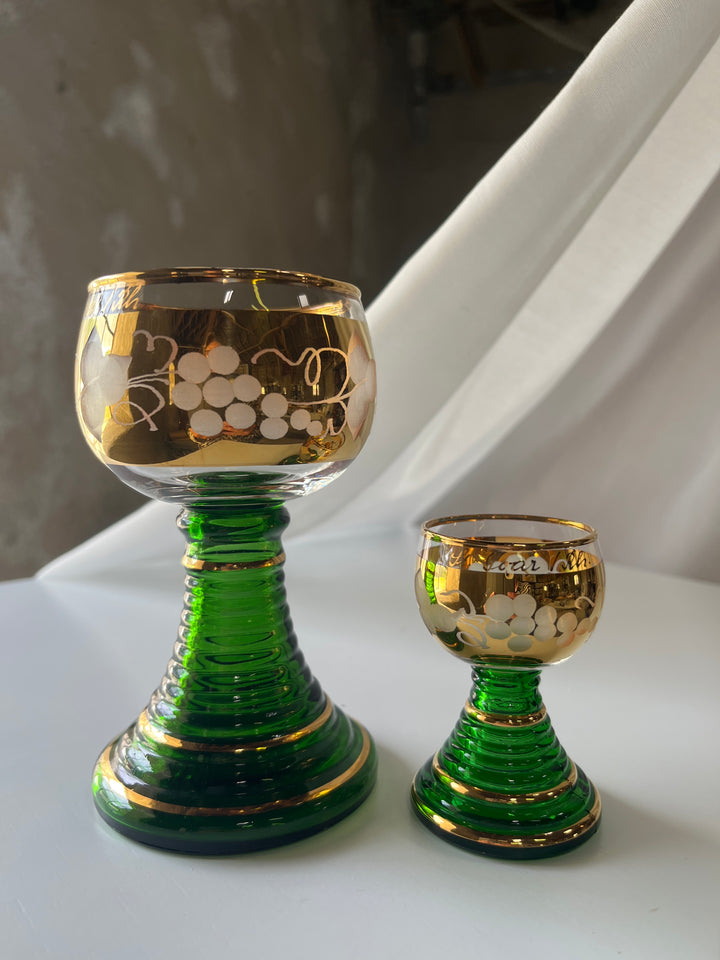 🆘Rømerglas‘ 2 goldene Streifen im Fuß