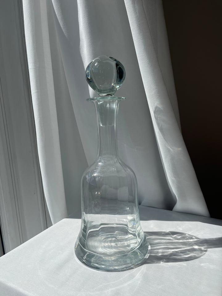 Karaffel med rille effekt og smuk glas prop