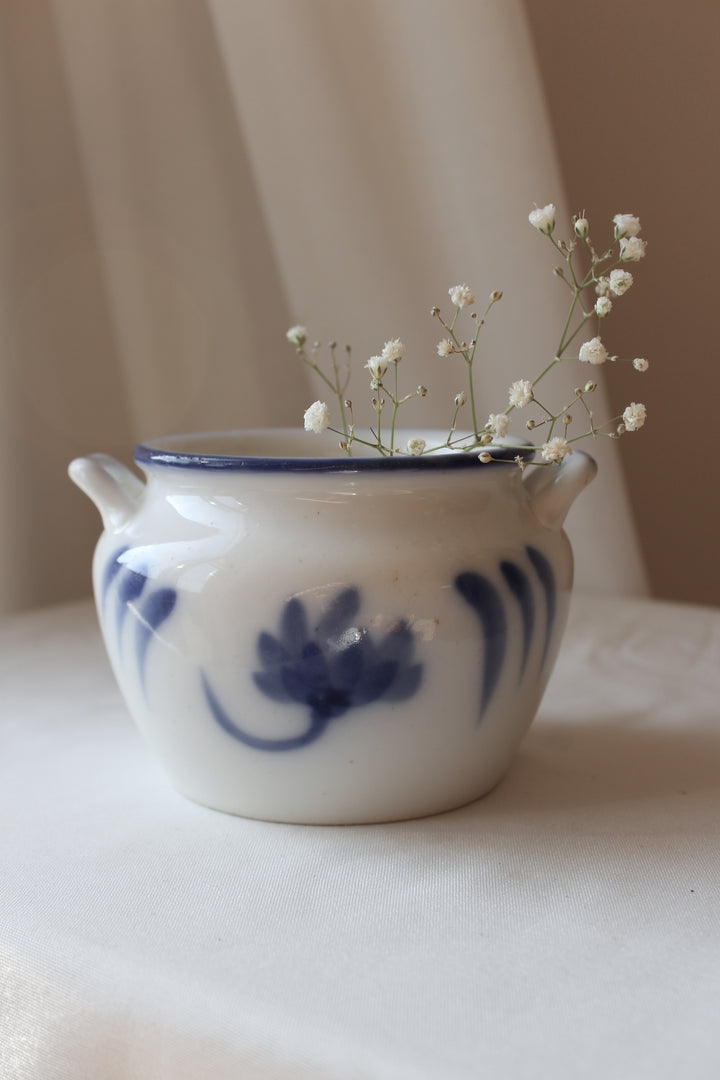 Royal Copenhagen jar with handle