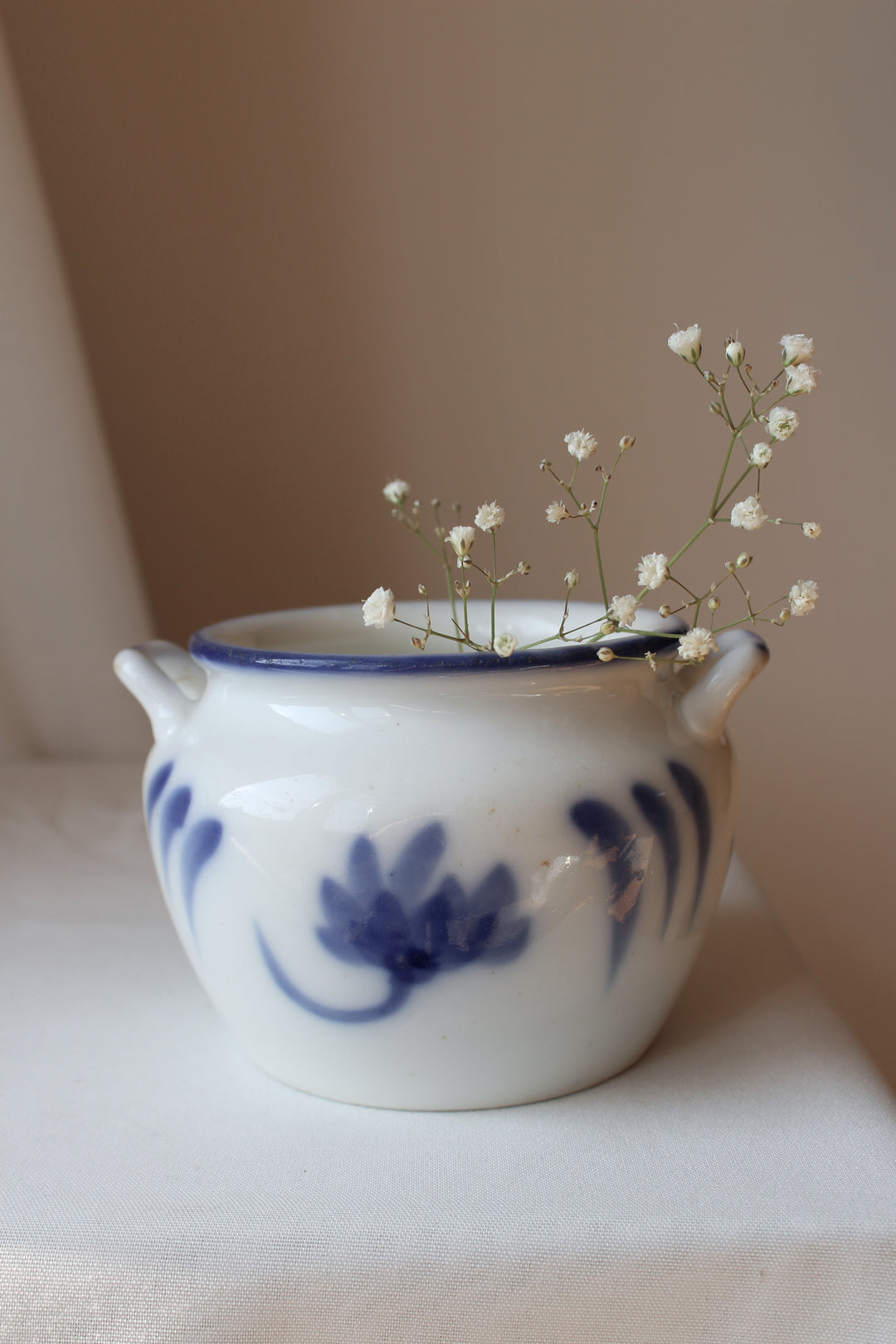 Royal Copenhagen jar with handle