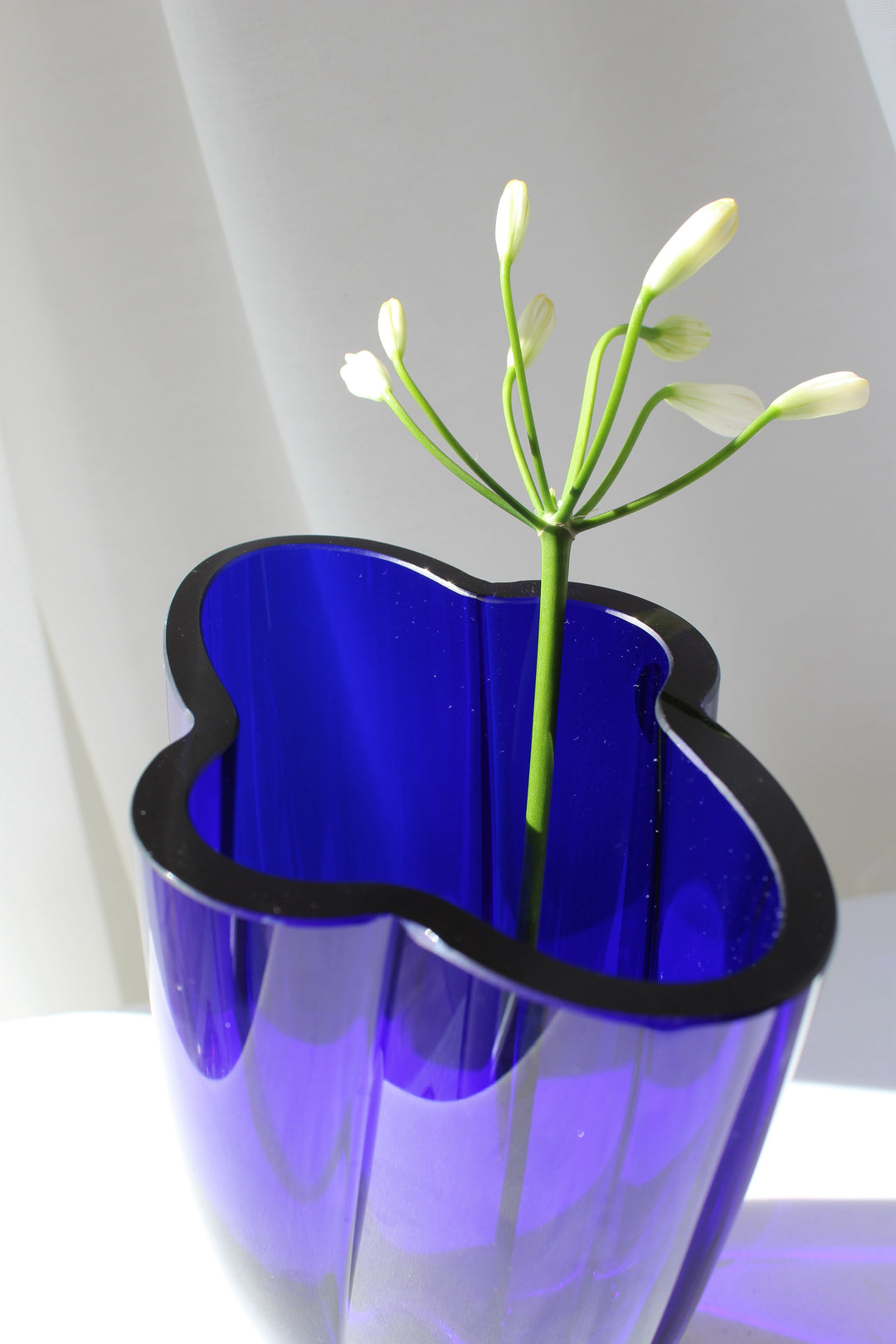 Royal Copenhagen – Vase „Gardenia“, Anja Kjær
