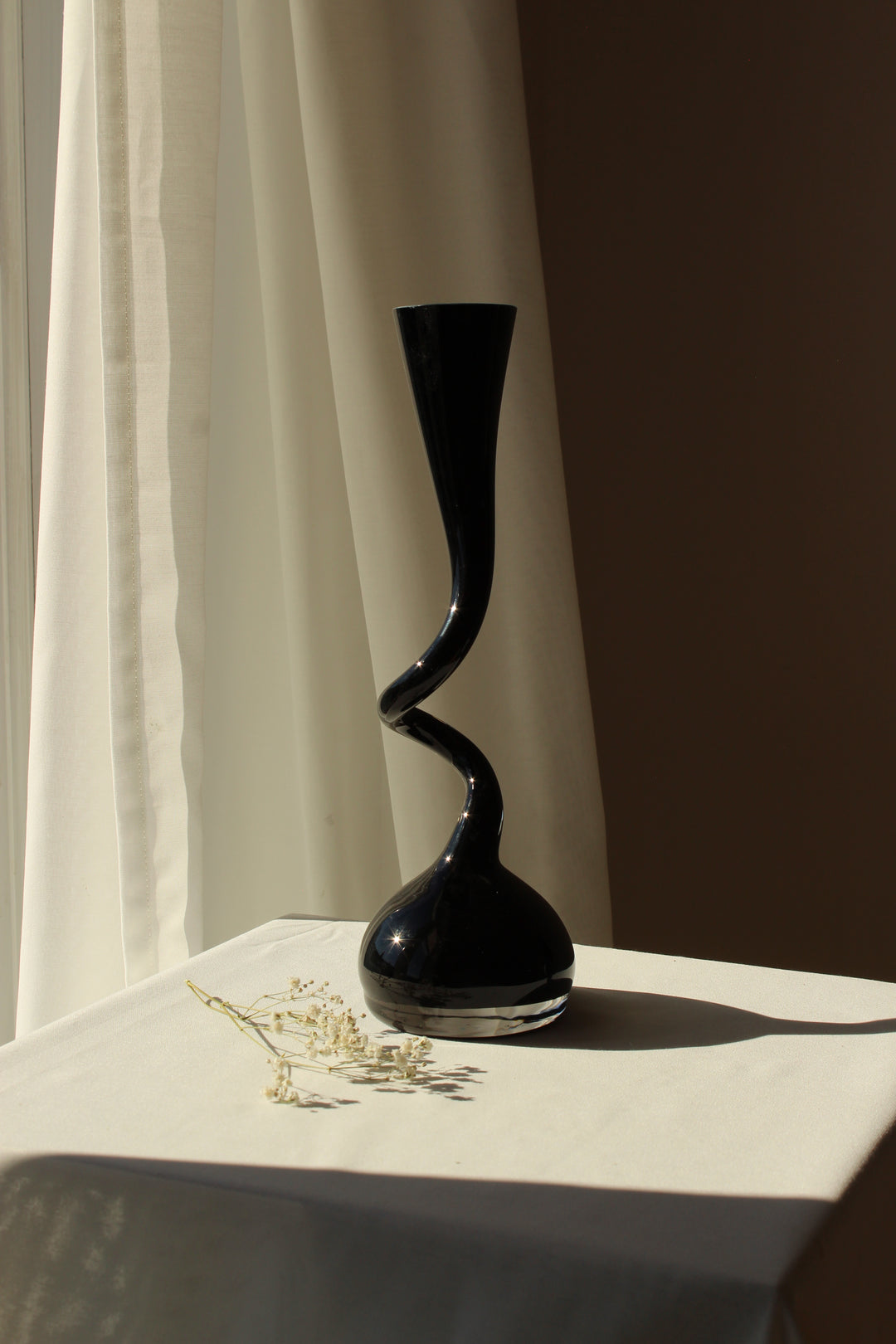 Normann – Swing-Vase, schwarze Bilder wurden aufgenommen/ 13. September🤩