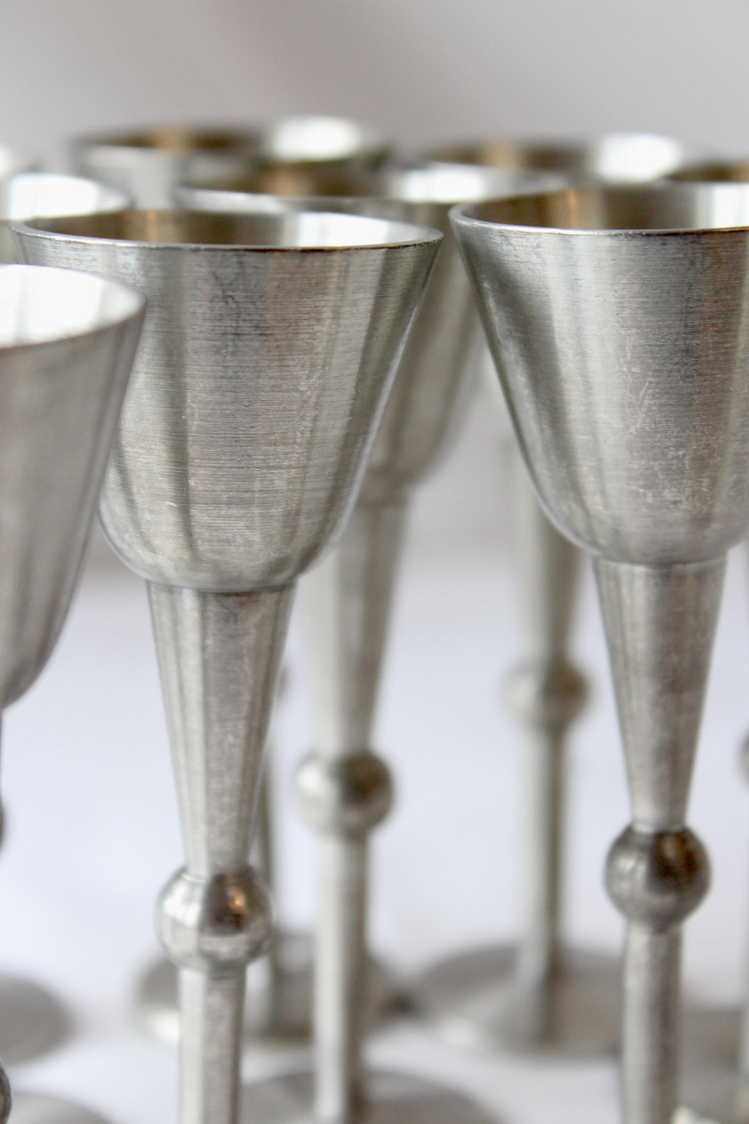 VE LU – Schnapsglas, Zinn