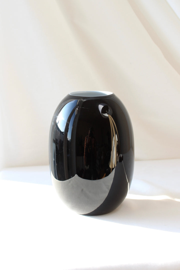 Piet Hein - SUPER Vase, schwarz, 16 cm.