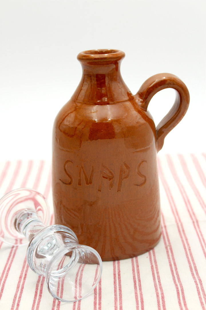 Schnapsflasche, Ton