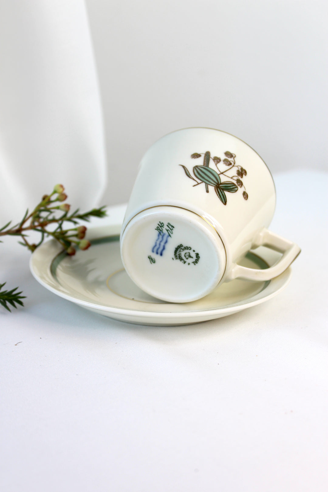 Royal Copenhagen - Kaffeeset „Heartgrass“.