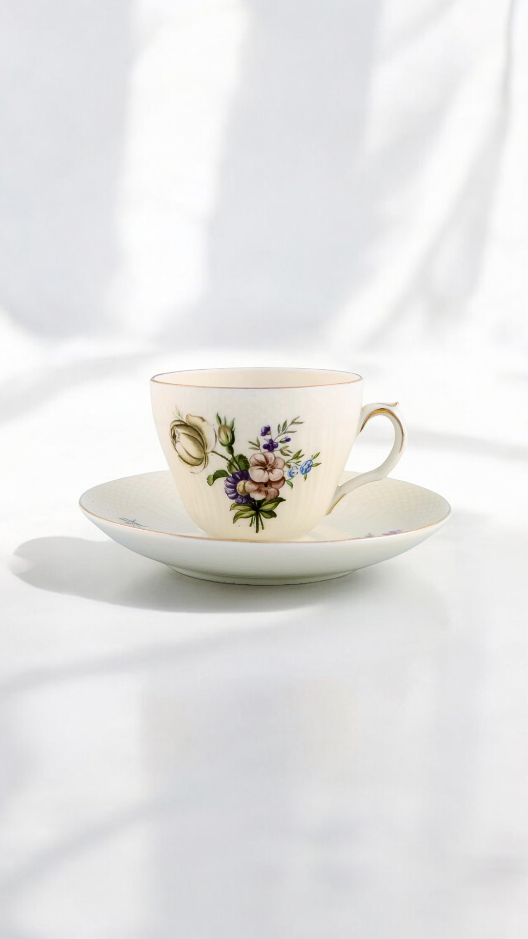 Royal Copenhagen - Kaffeeservice „Frijsenborg“.